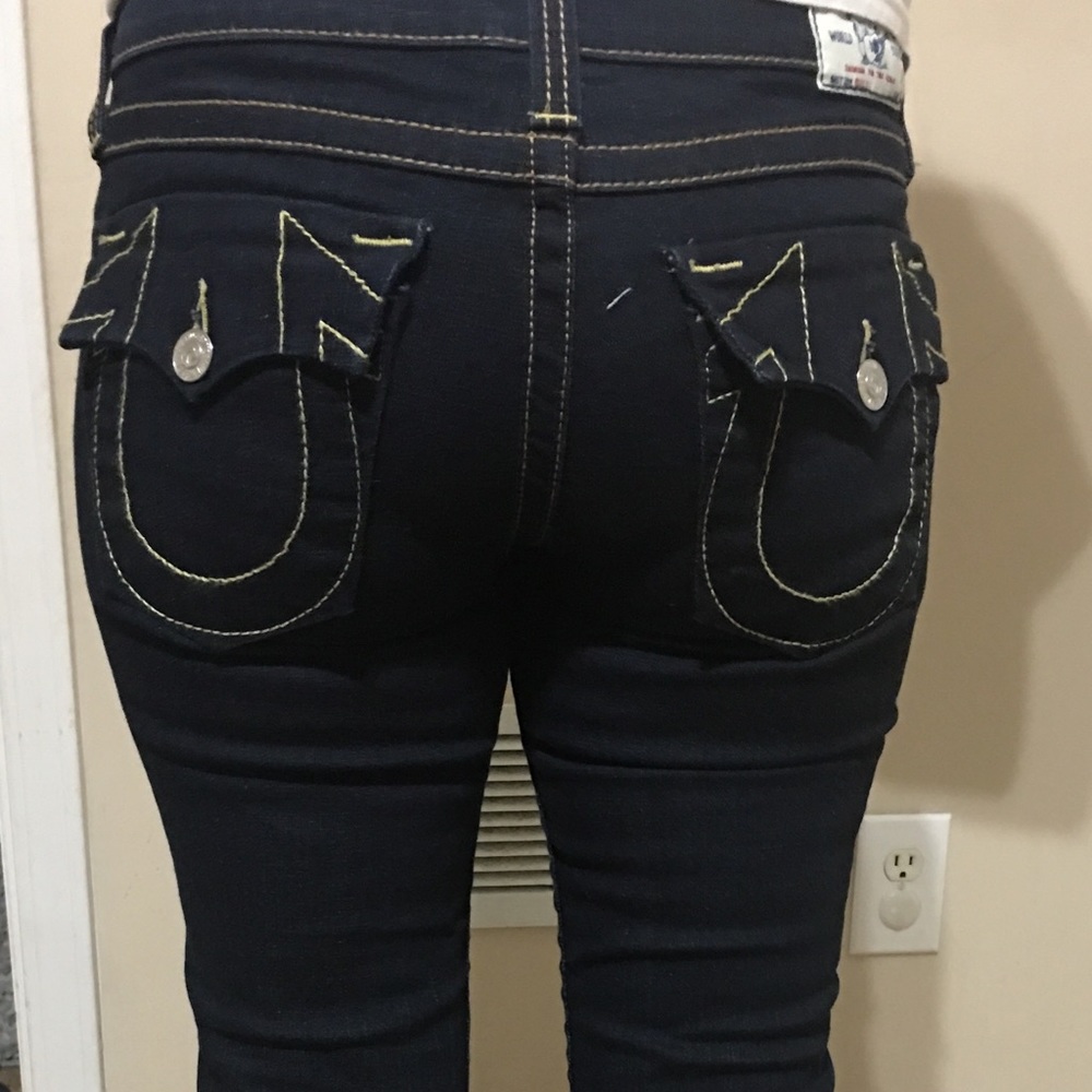 *SOLD* Woman’s True Religion jeans size 29